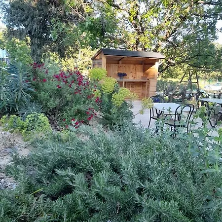 Domaine De La Cheneraie مكان تخييم